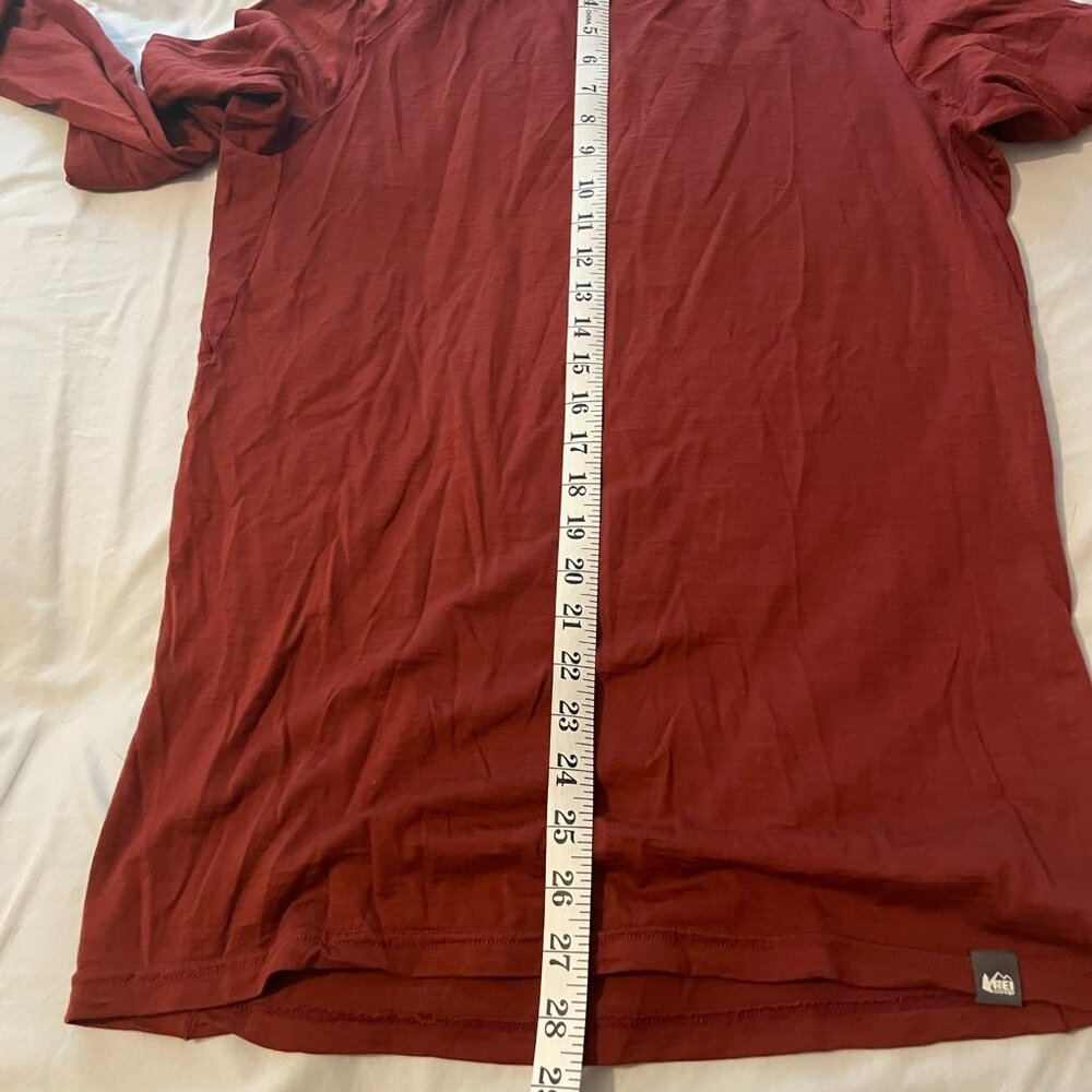 REI Rust Red Long Sleeve Merino Wool Base Layer Top - Men's Medium - Picture 4 of 4